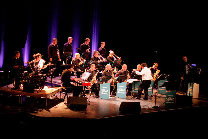 Middle-Jazz-Orchestra